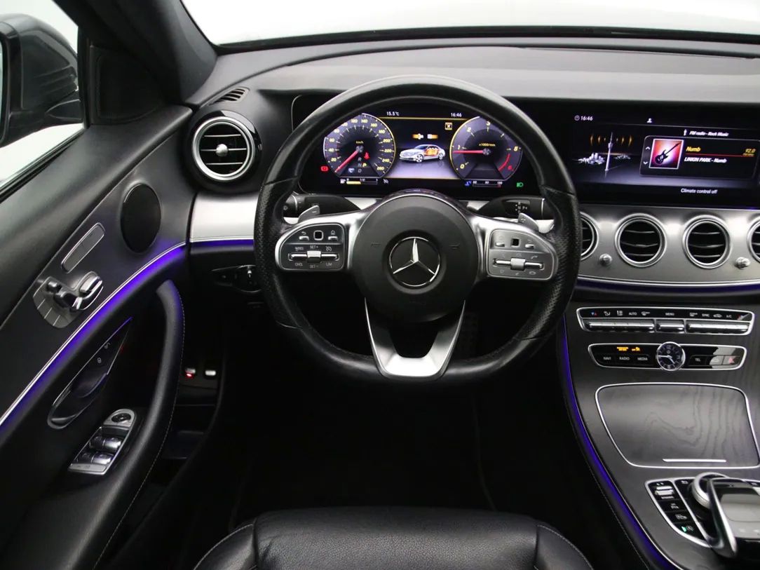 Mercedes-Benz E220 | 16