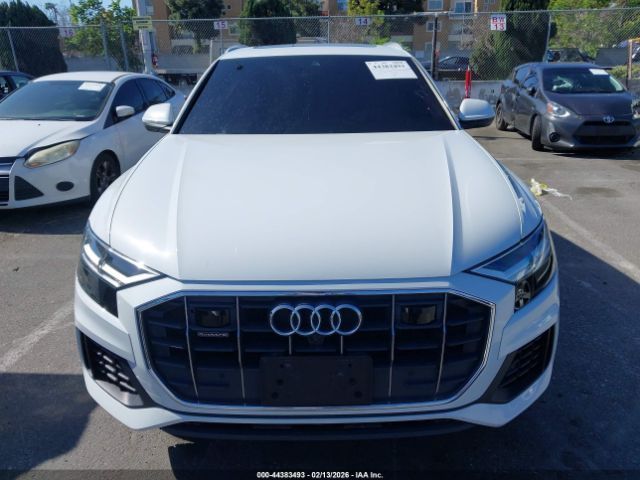 Audi Q8 | 11