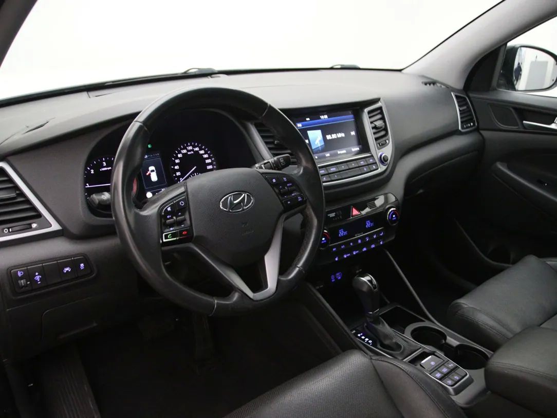 Hyundai Tucson | 15