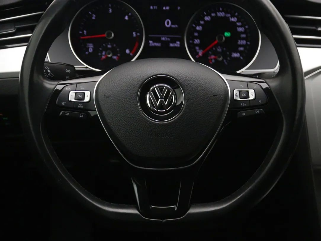 Volkswagen Passat | 17