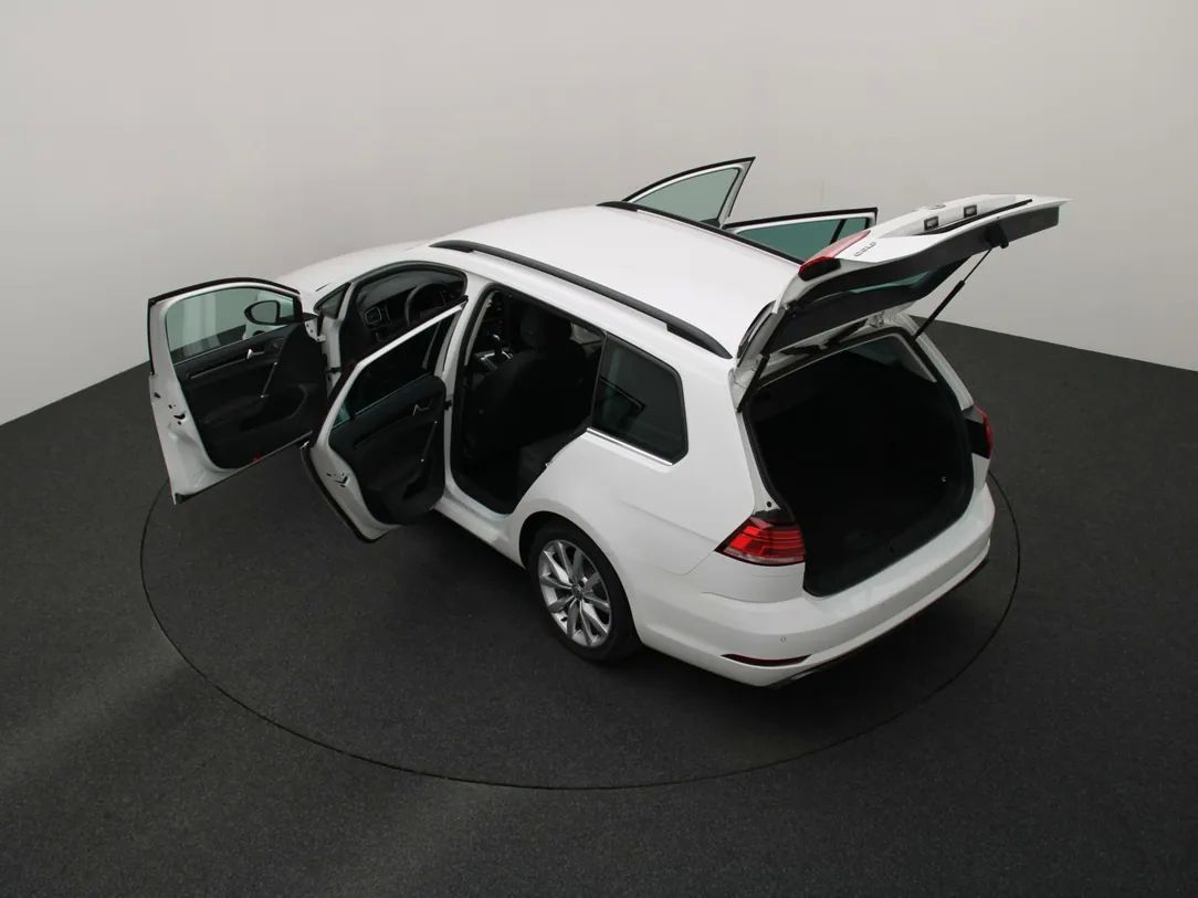 Volkswagen Golf | 12