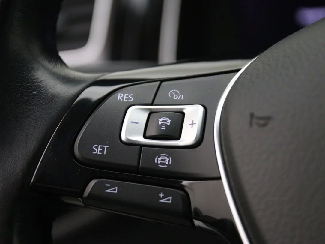 Volkswagen Golf | 31