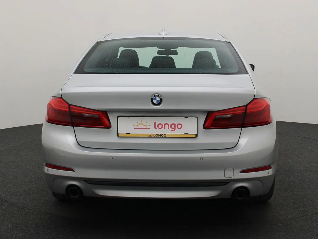 BMW 520 | 4
