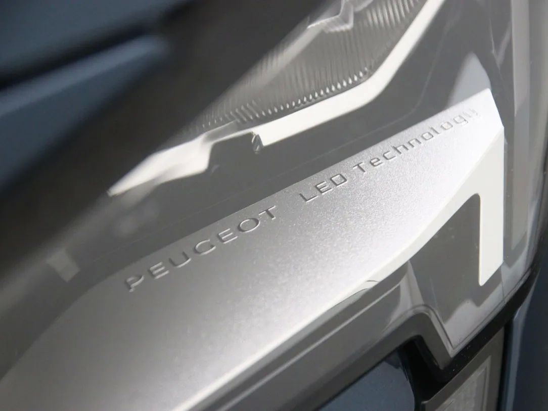 Peugeot 5008 | 32