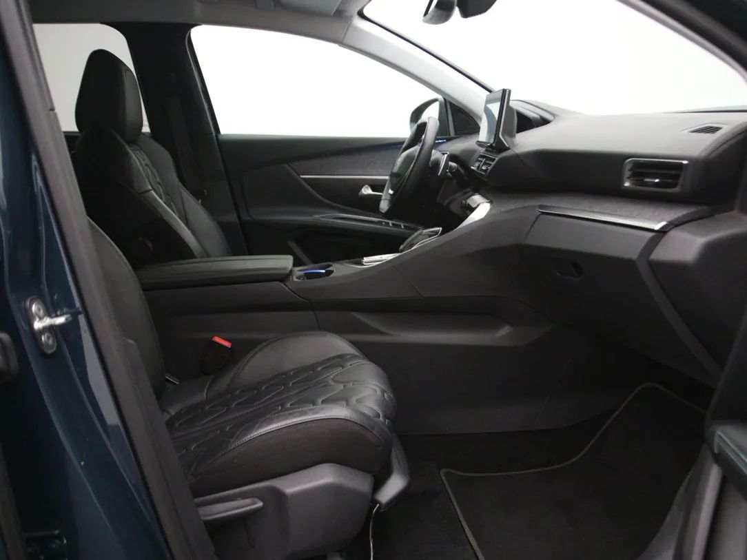 Peugeot 5008 | 13