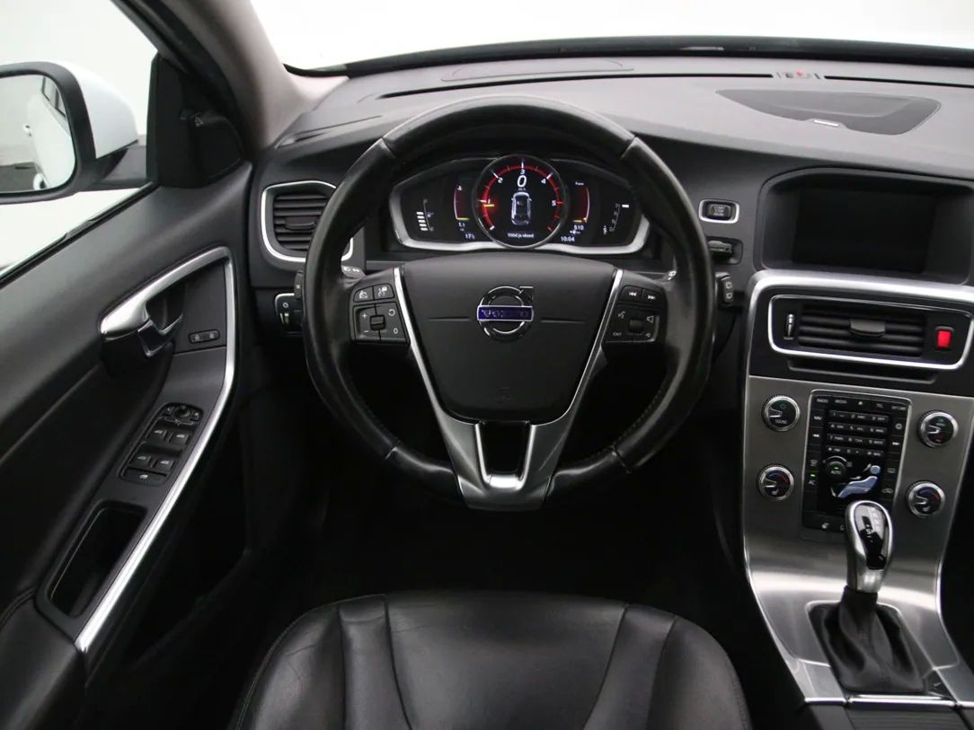 Volvo V60 | 16