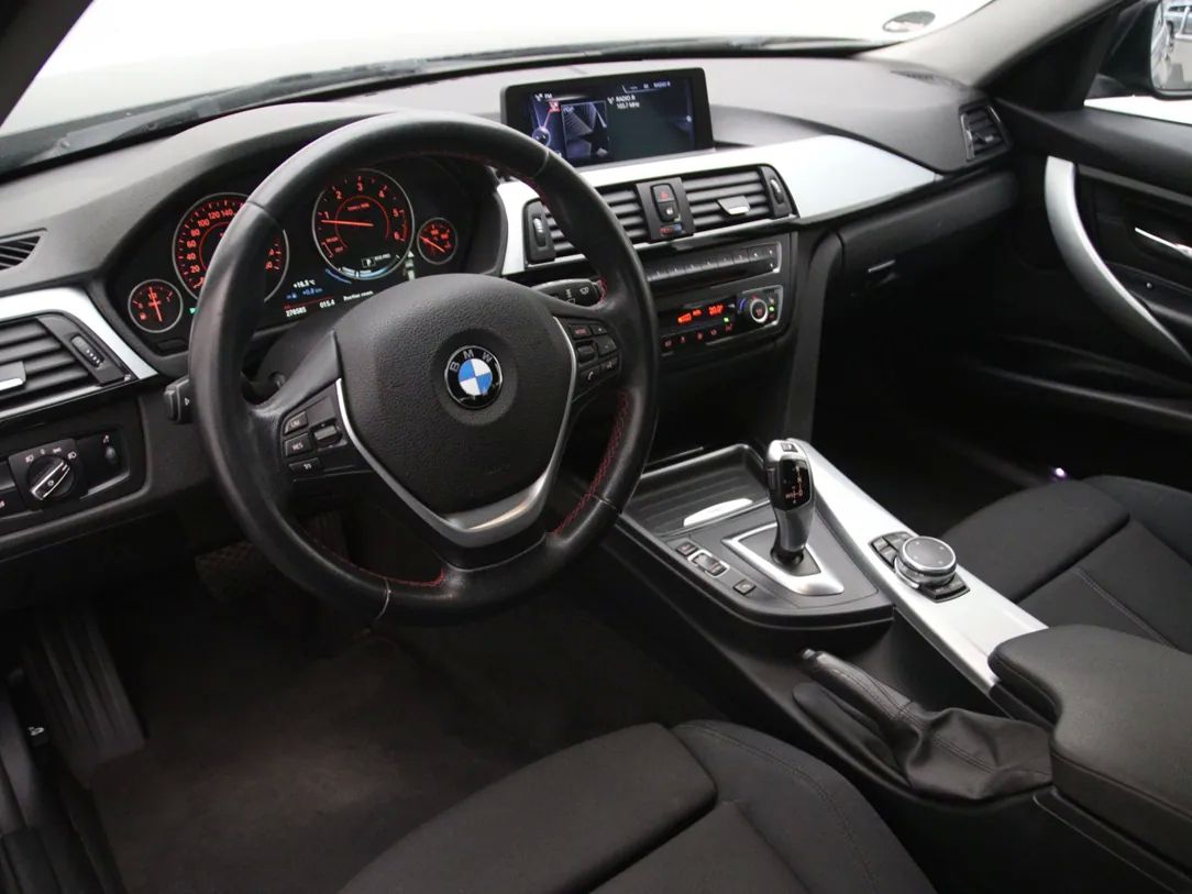 BMW 320 | 15