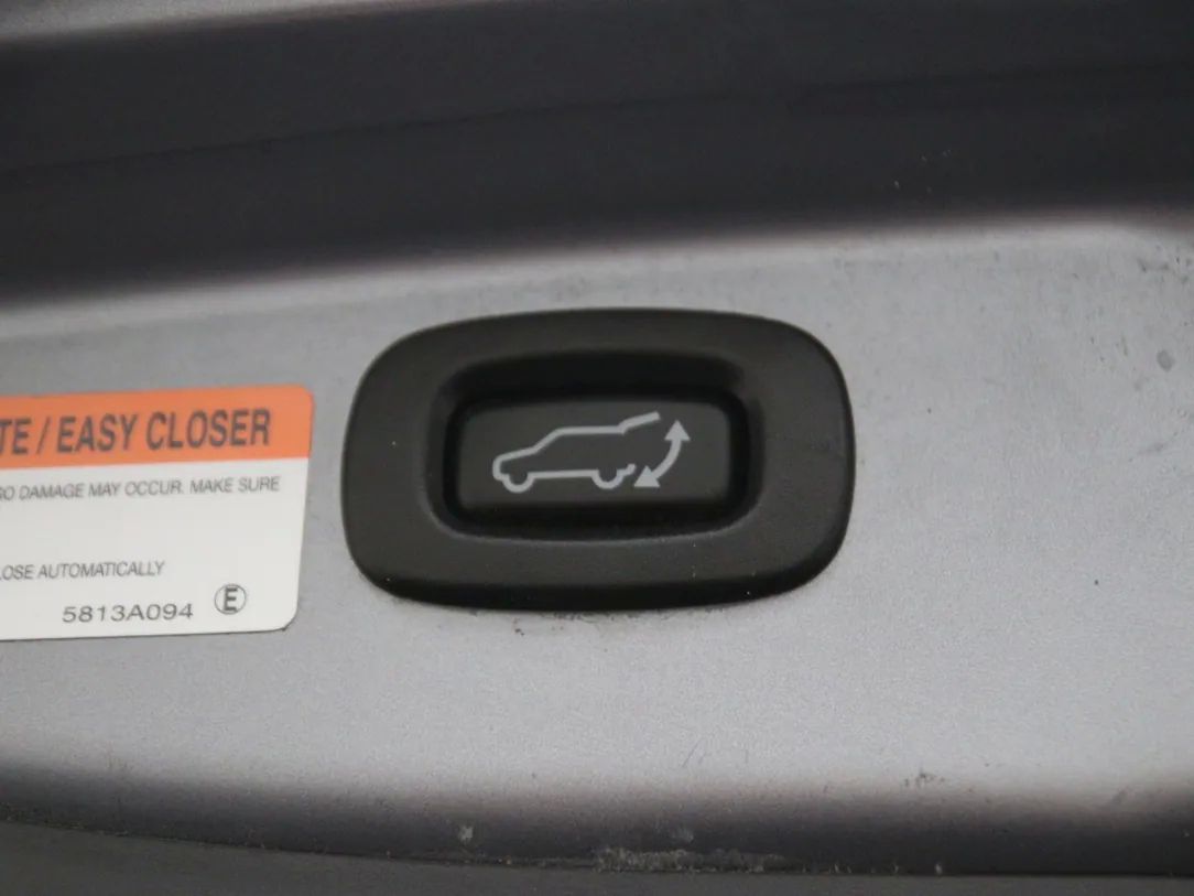 Mitsubishi Outlander | 32