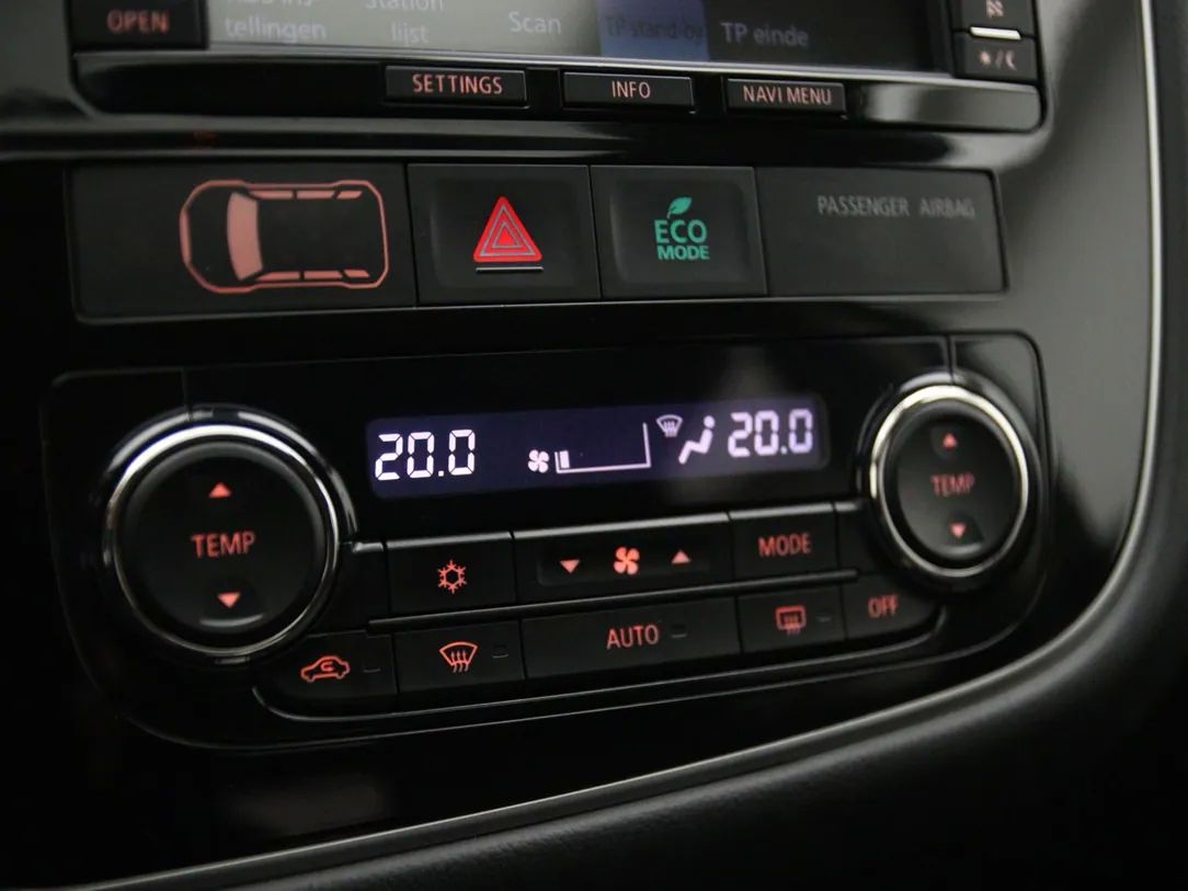 Mitsubishi Outlander | 19