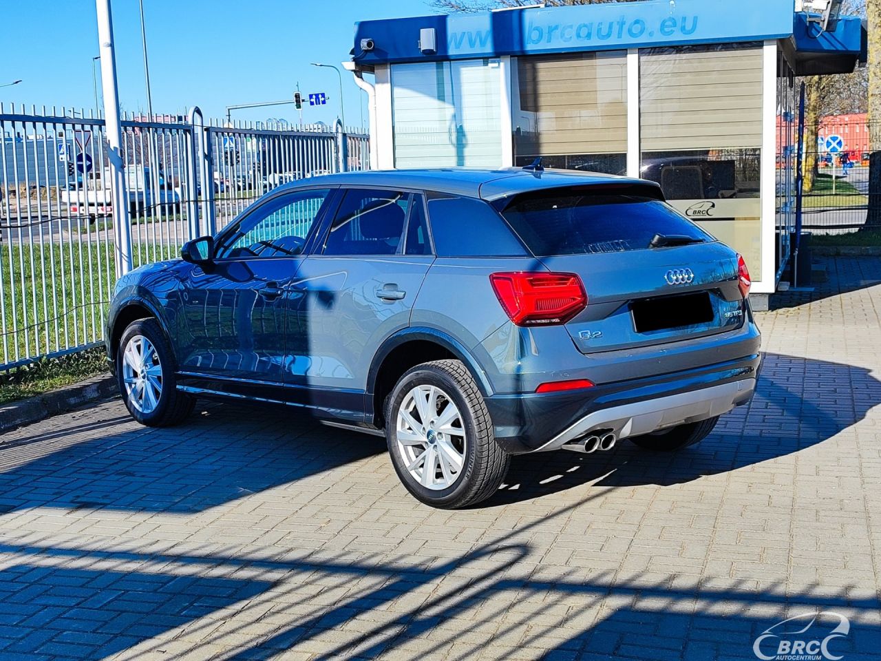 Audi Q2 | 40