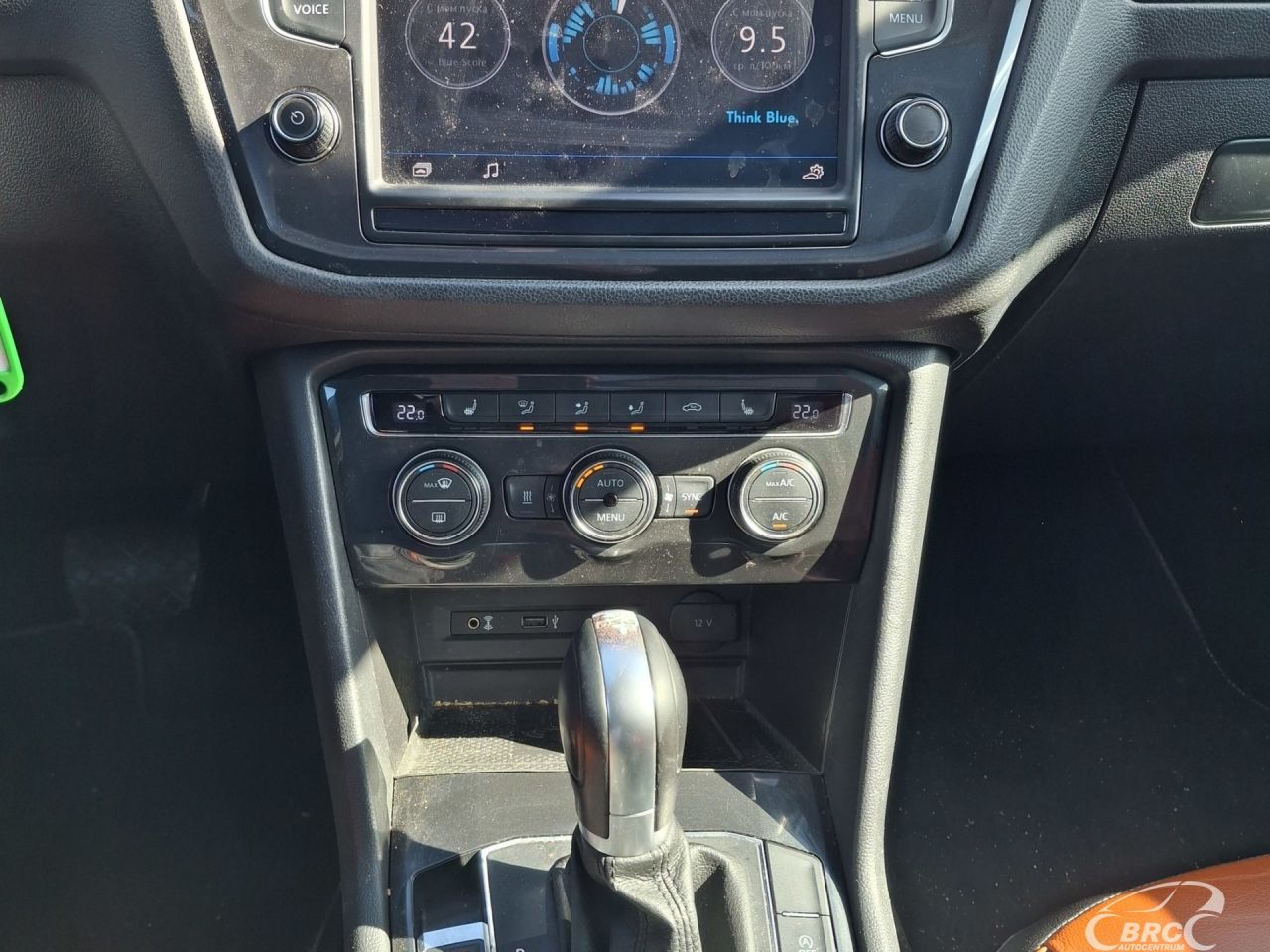 Volkswagen Tiguan | 11