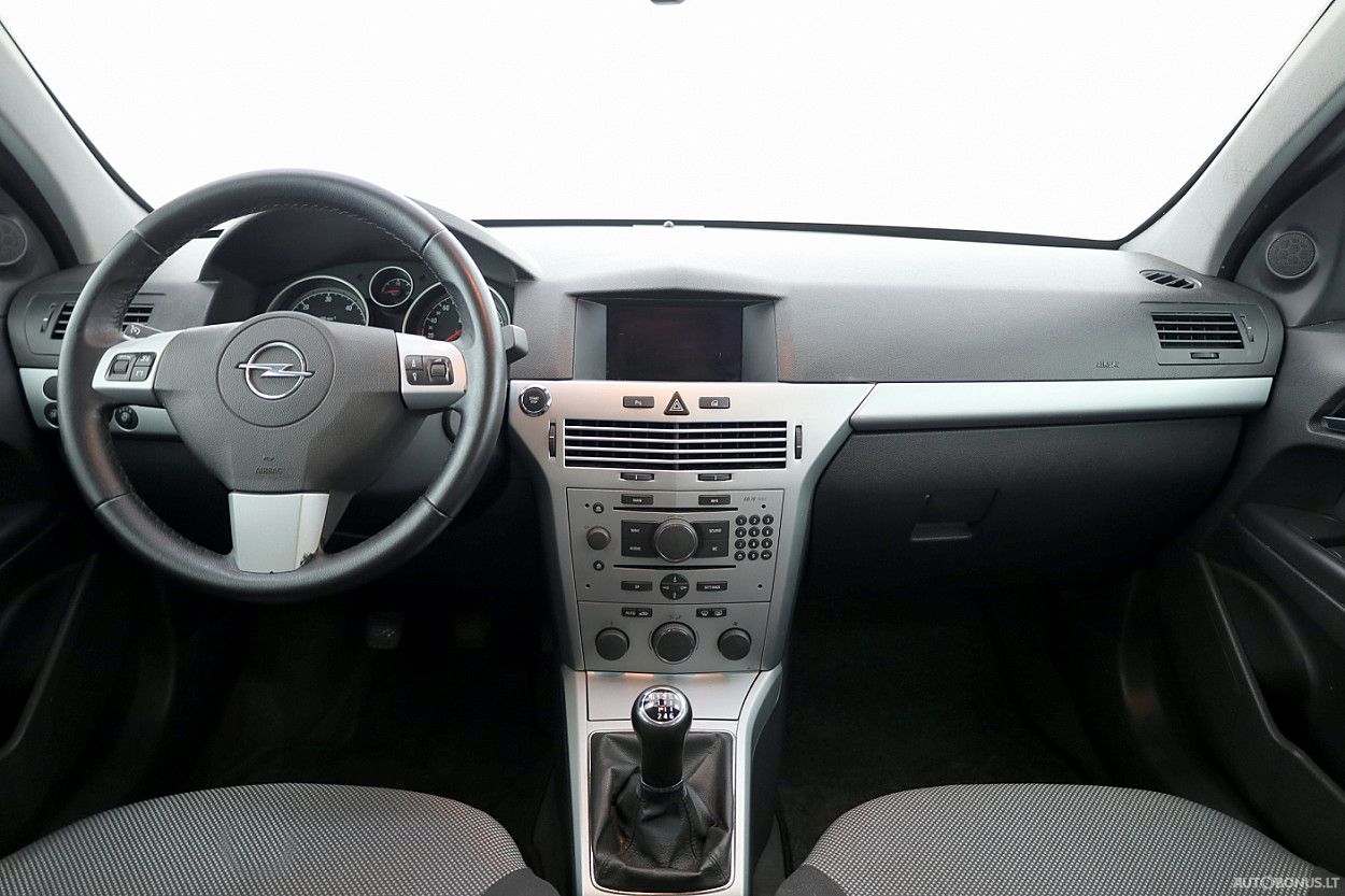 Opel Astra | 4