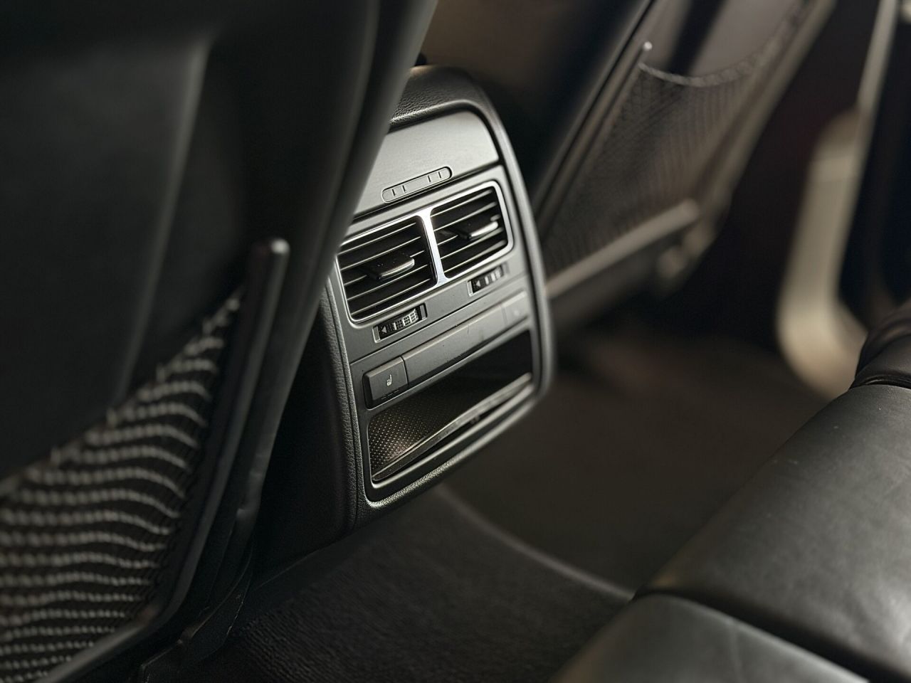 Volkswagen Touareg | 19