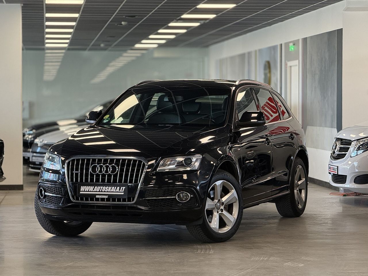 Audi Q5 | 1