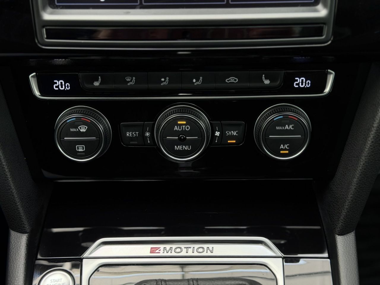 Volkswagen Passat | 23