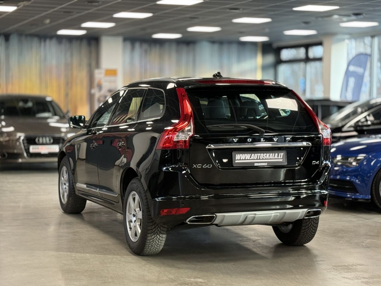 Volvo XC60 | 12