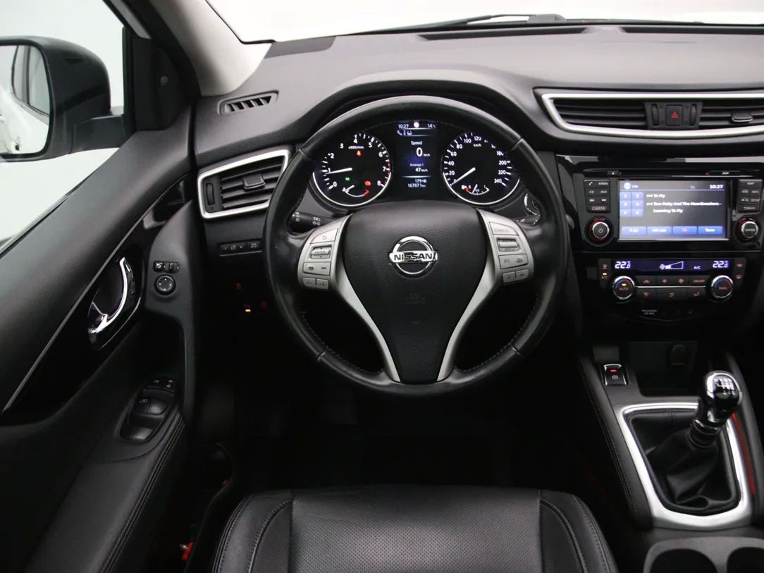 Nissan Qashqai | 16
