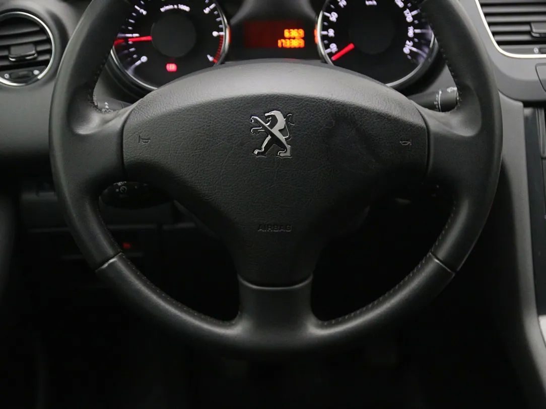 Peugeot 5008 | 17