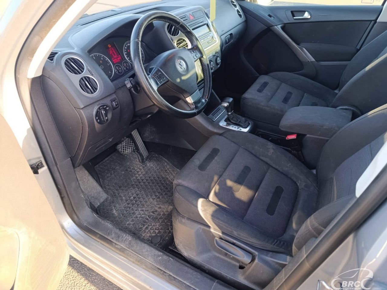 Volkswagen Tiguan | 7