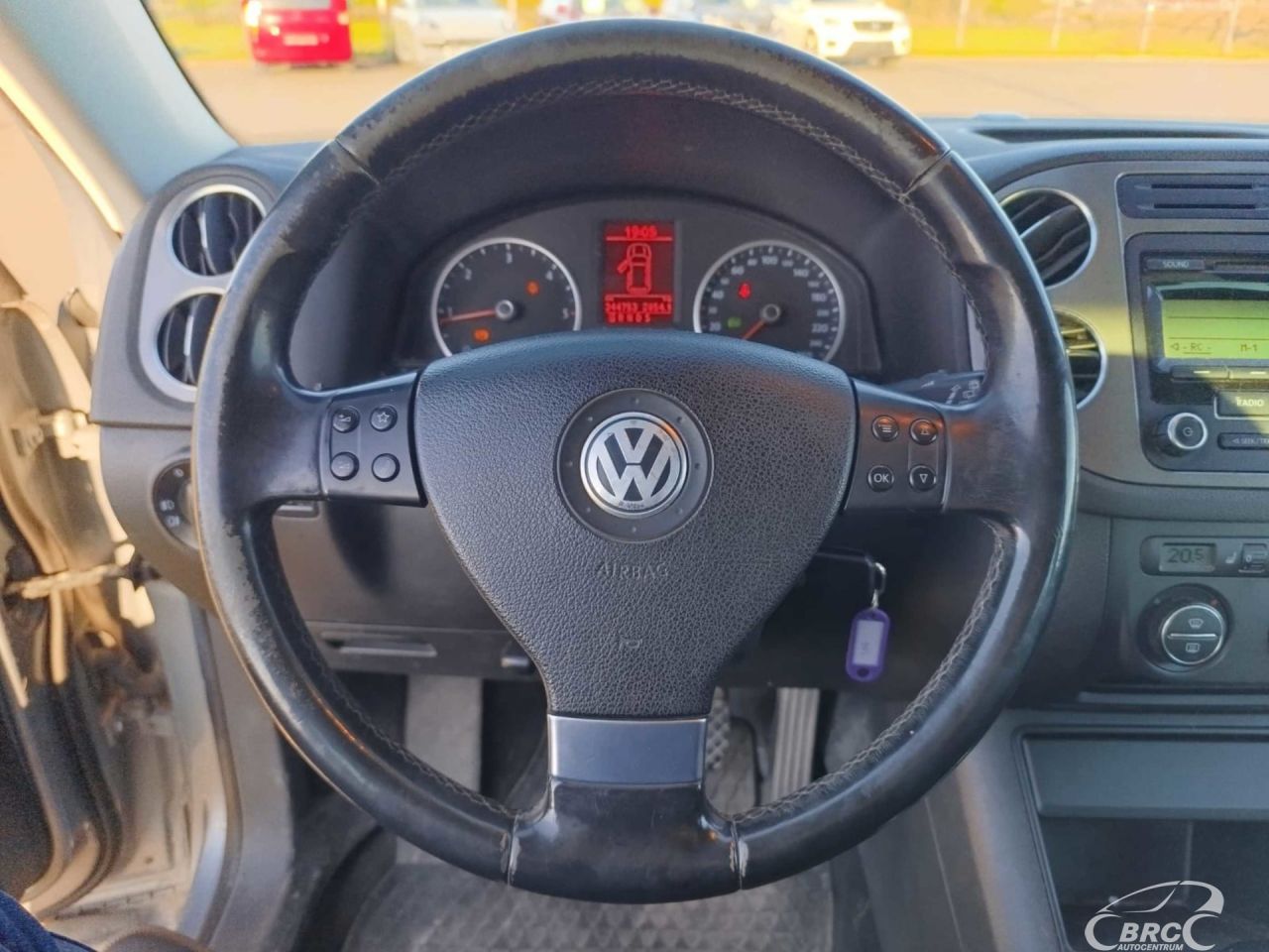 Volkswagen Tiguan | 10