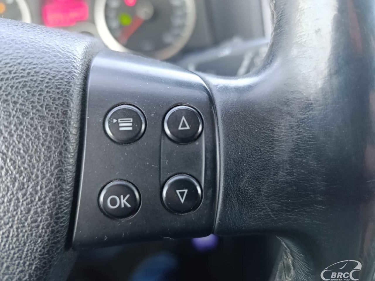 Volkswagen Tiguan | 12