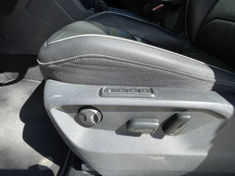 Volkswagen Tiguan | 23