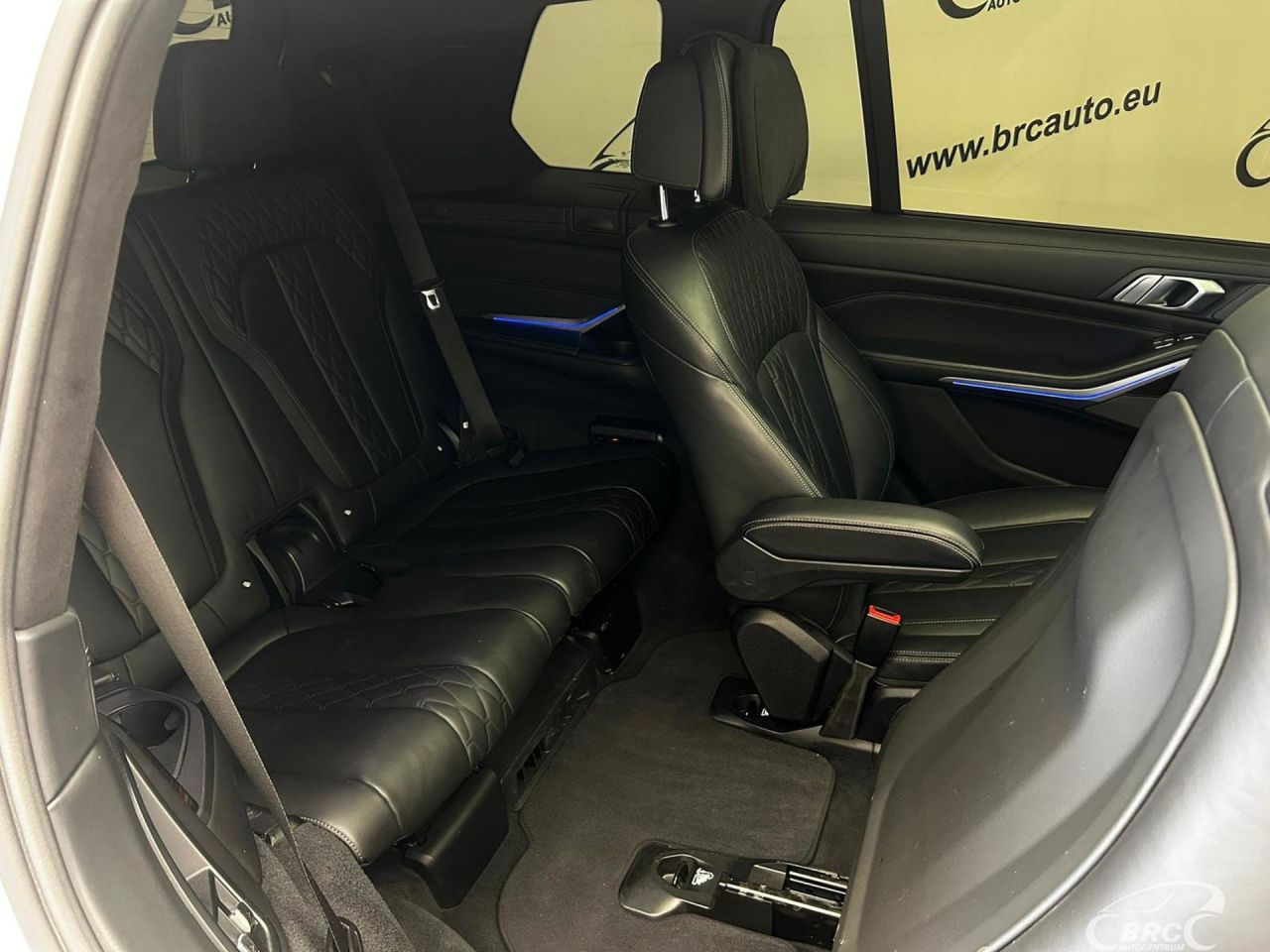 BMW X7 | 12