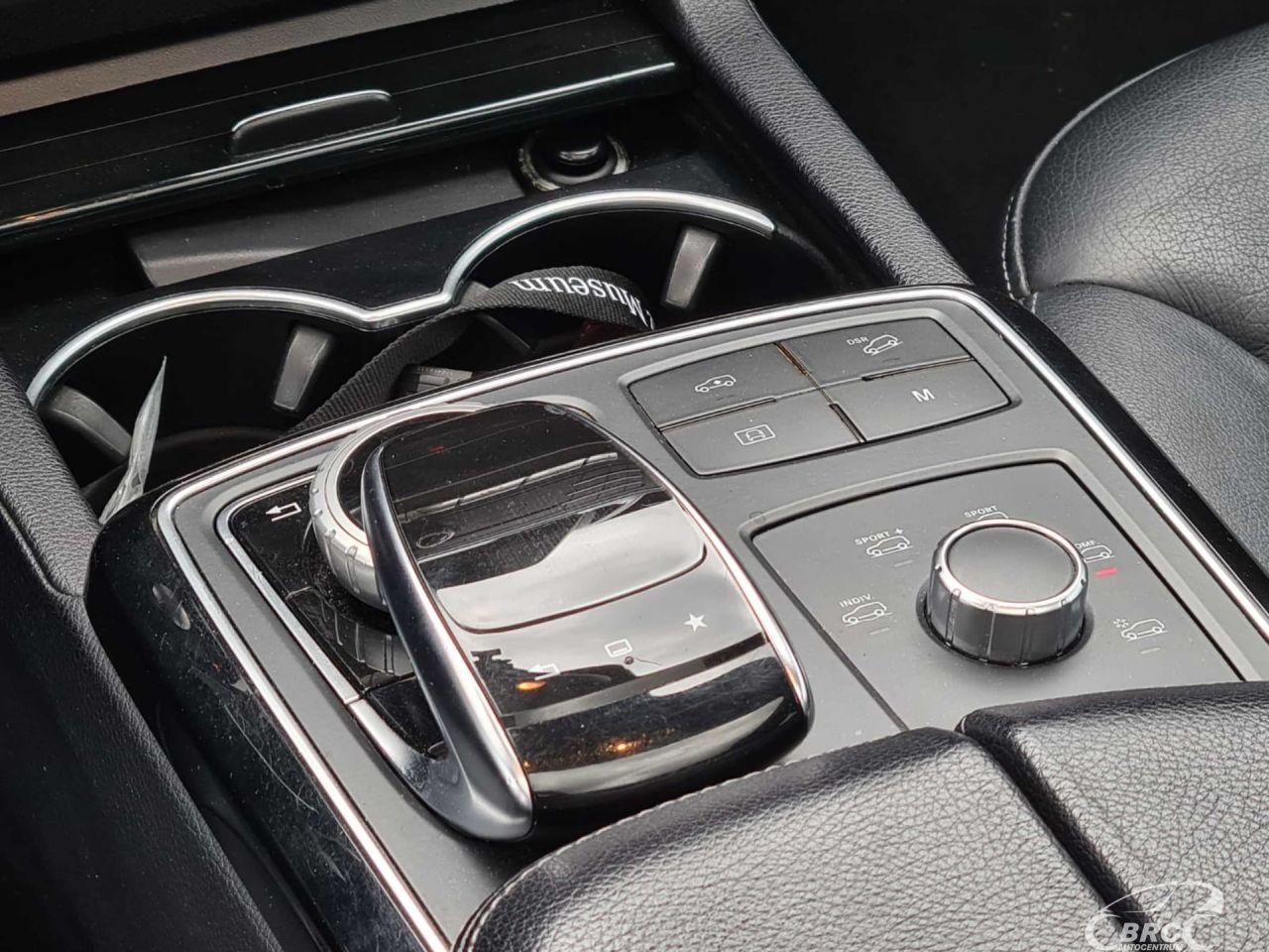 Mercedes-Benz GLE450 | 16