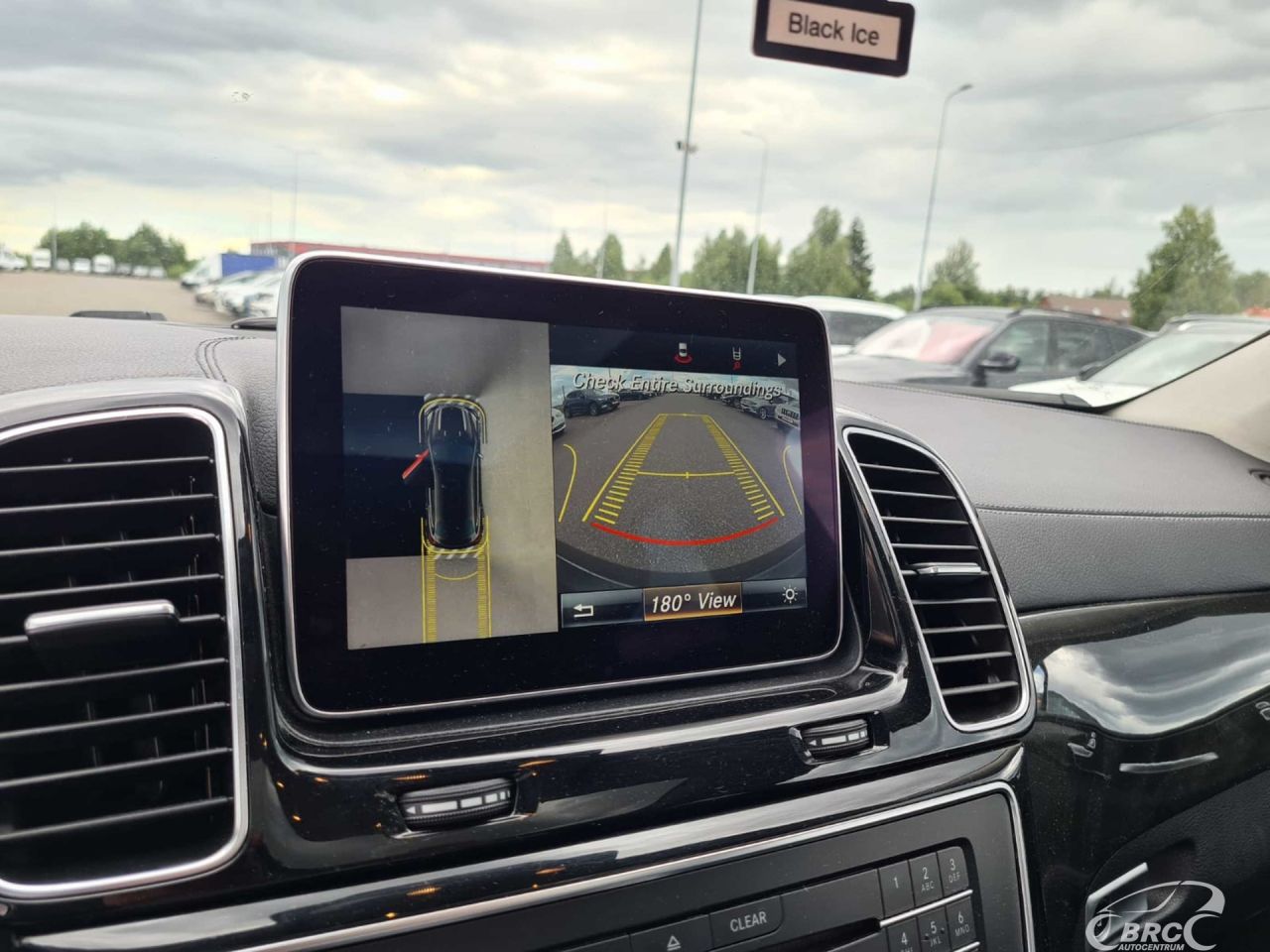 Mercedes-Benz GLE450 | 33