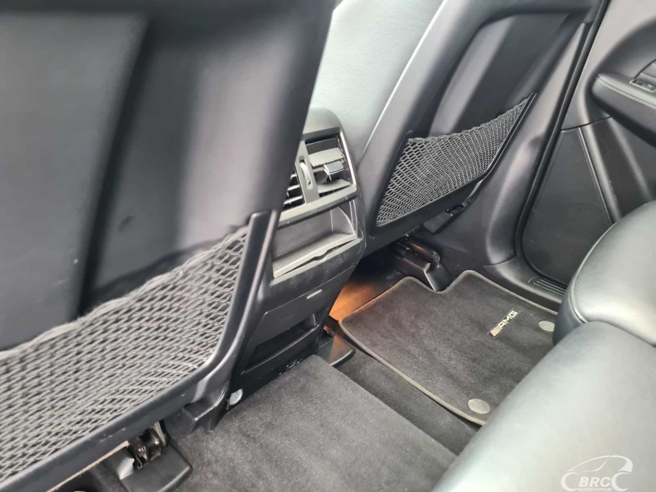 Mercedes-Benz GLE450 | 27