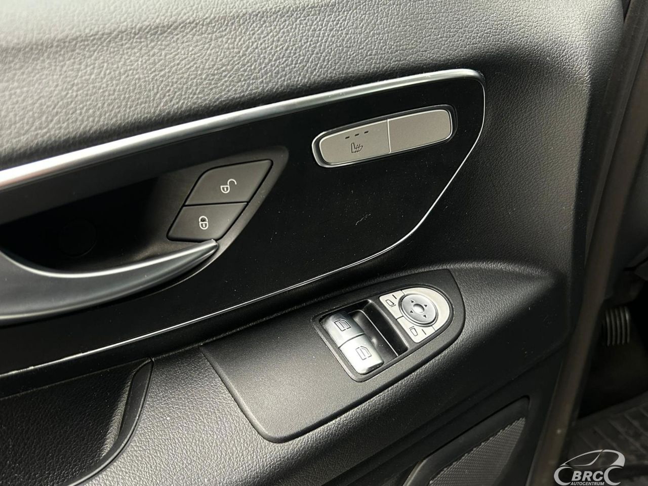 Mercedes-Benz Vito | 10