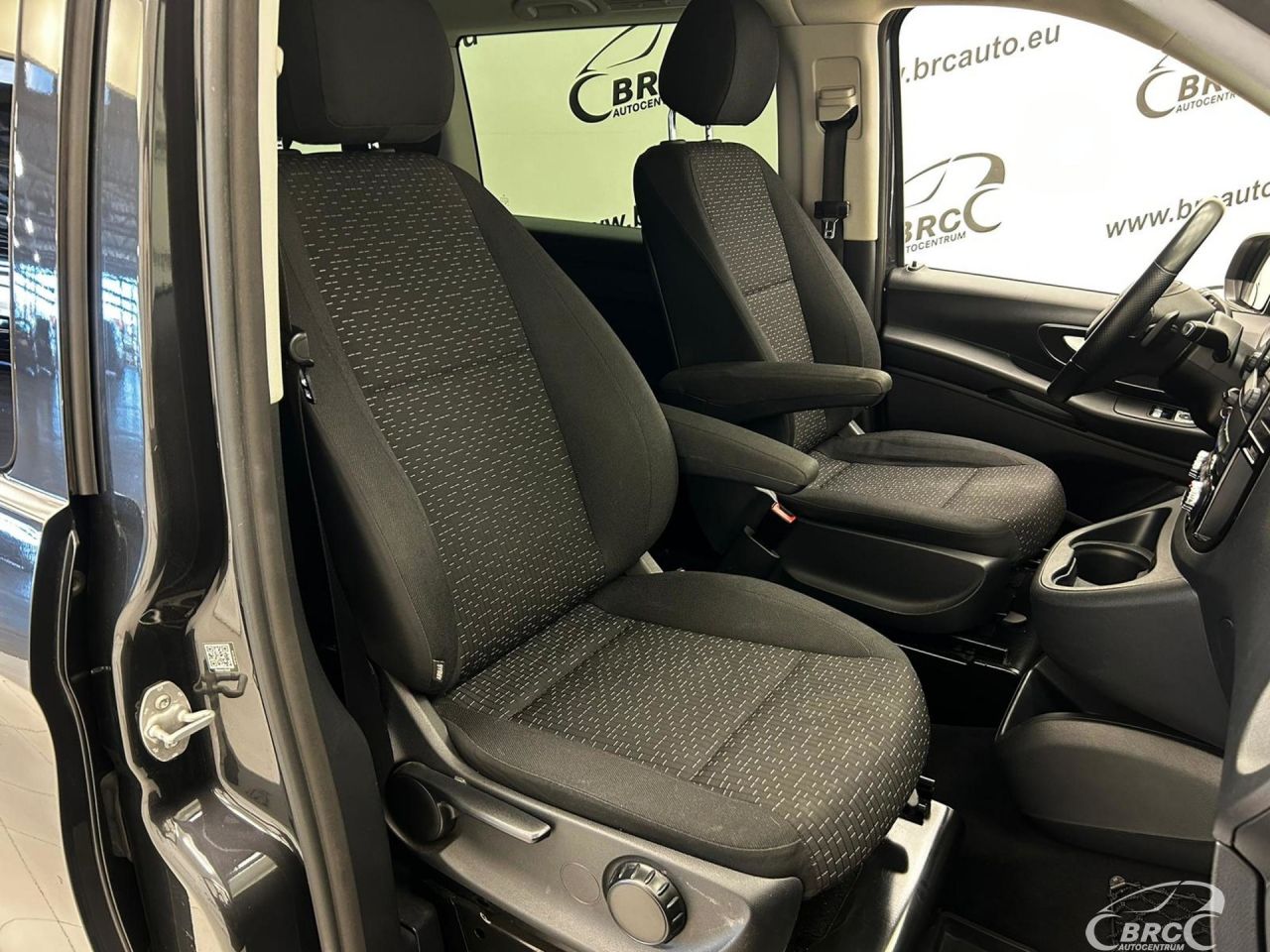 Mercedes-Benz Vito | 6