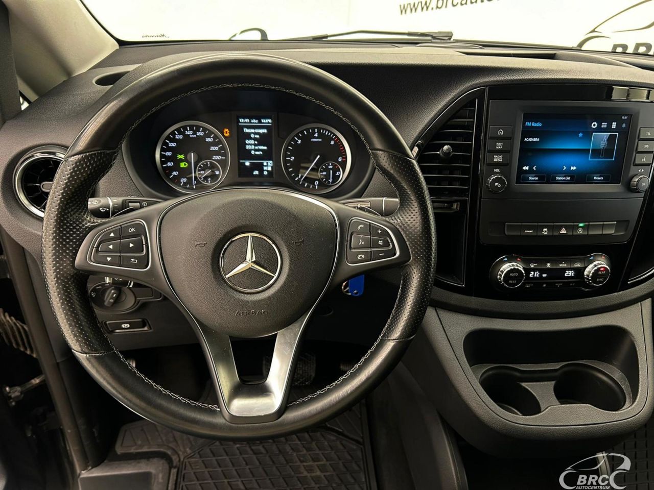 Mercedes-Benz Vito | 17