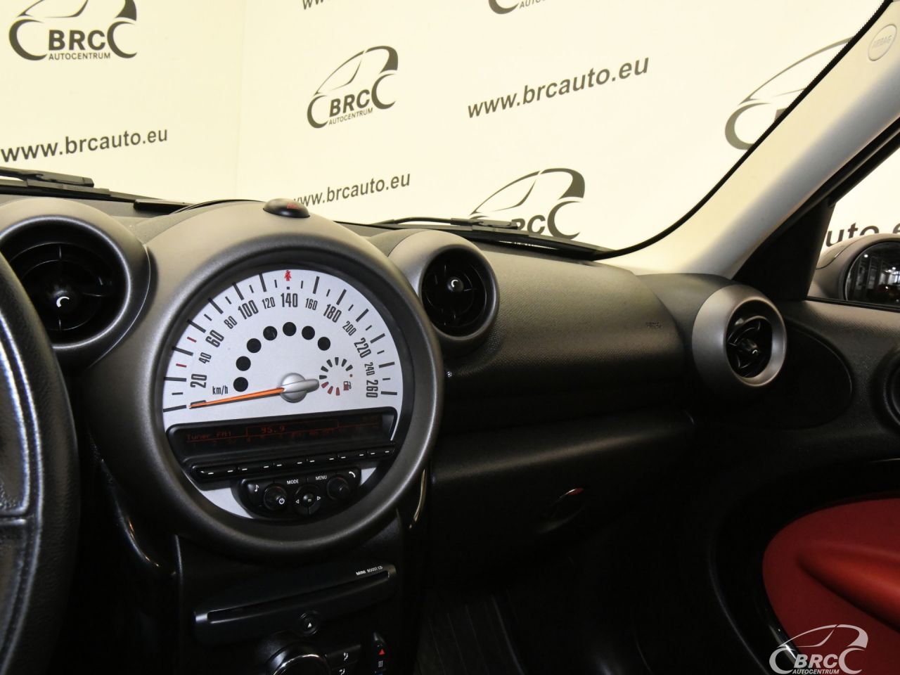 Mini Countryman | 26