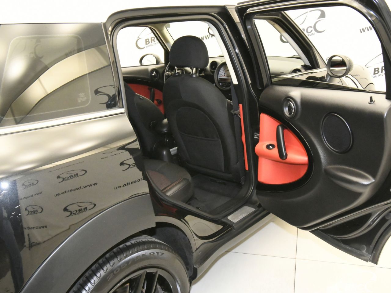 Mini Countryman | 11