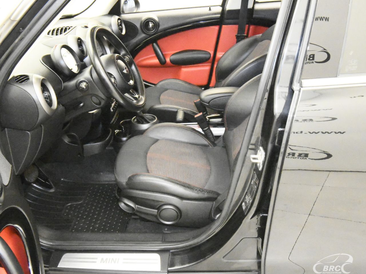 Mini Countryman | 19