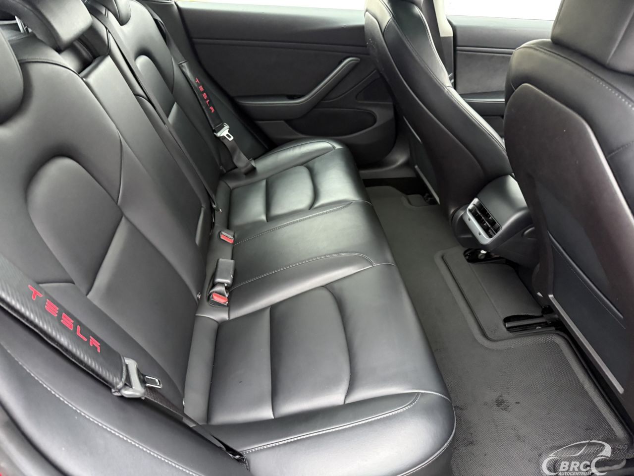 Tesla Model 3 | 11
