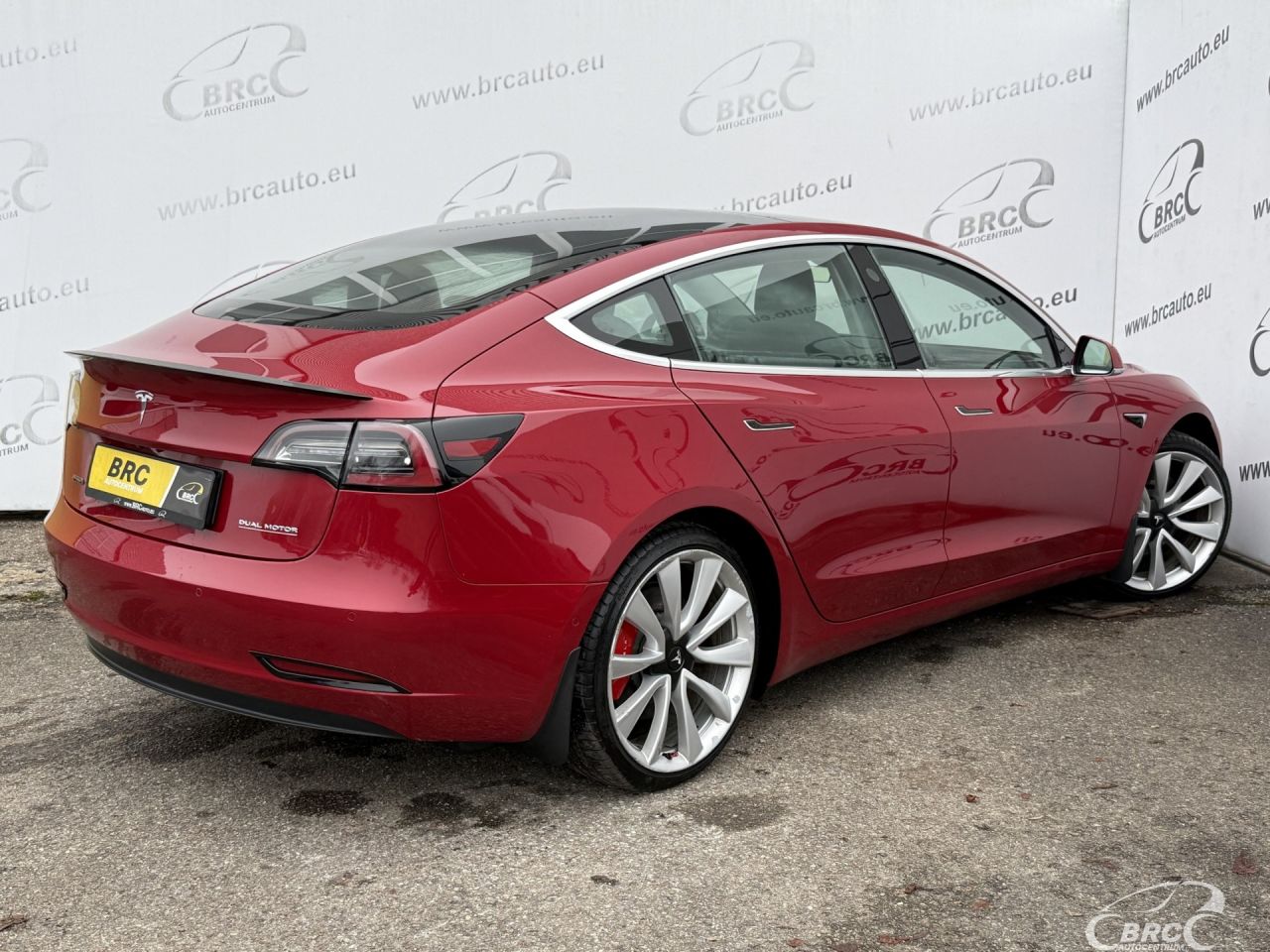 Tesla Model 3 | 1