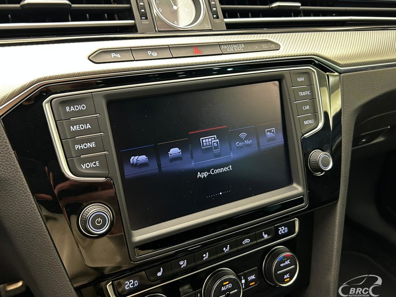 Volkswagen Passat | 23