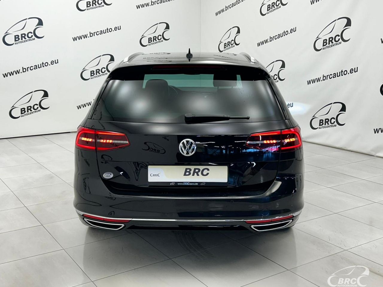 Volkswagen Passat | 28