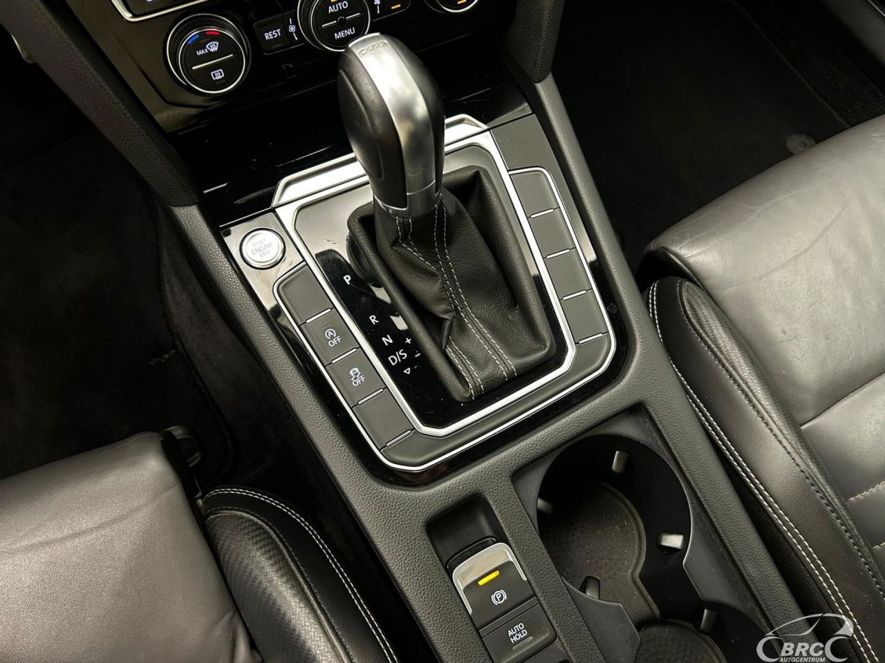 Volkswagen Passat | 25