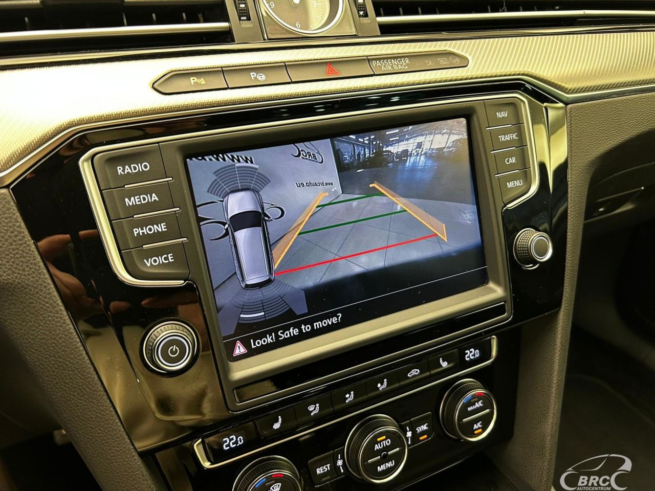 Volkswagen Passat | 18