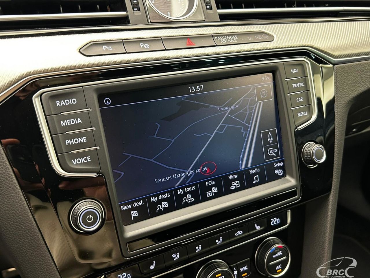 Volkswagen Passat | 19