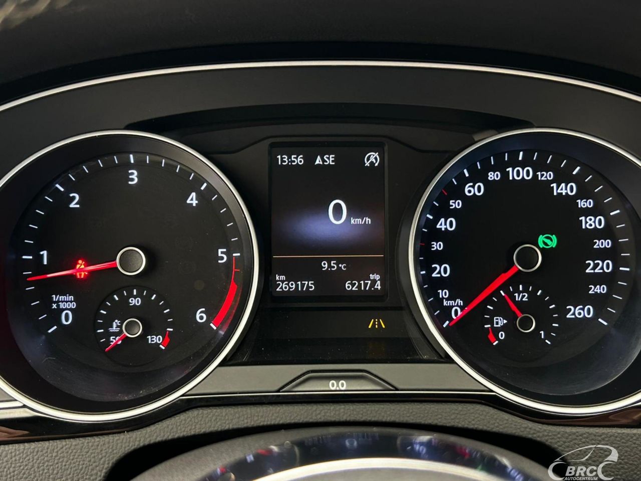 Volkswagen Passat | 13