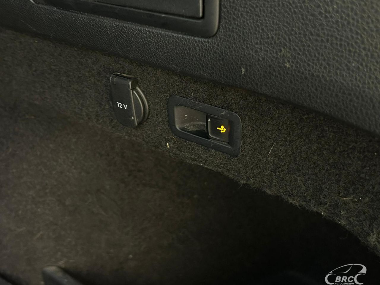 Volkswagen Passat | 30