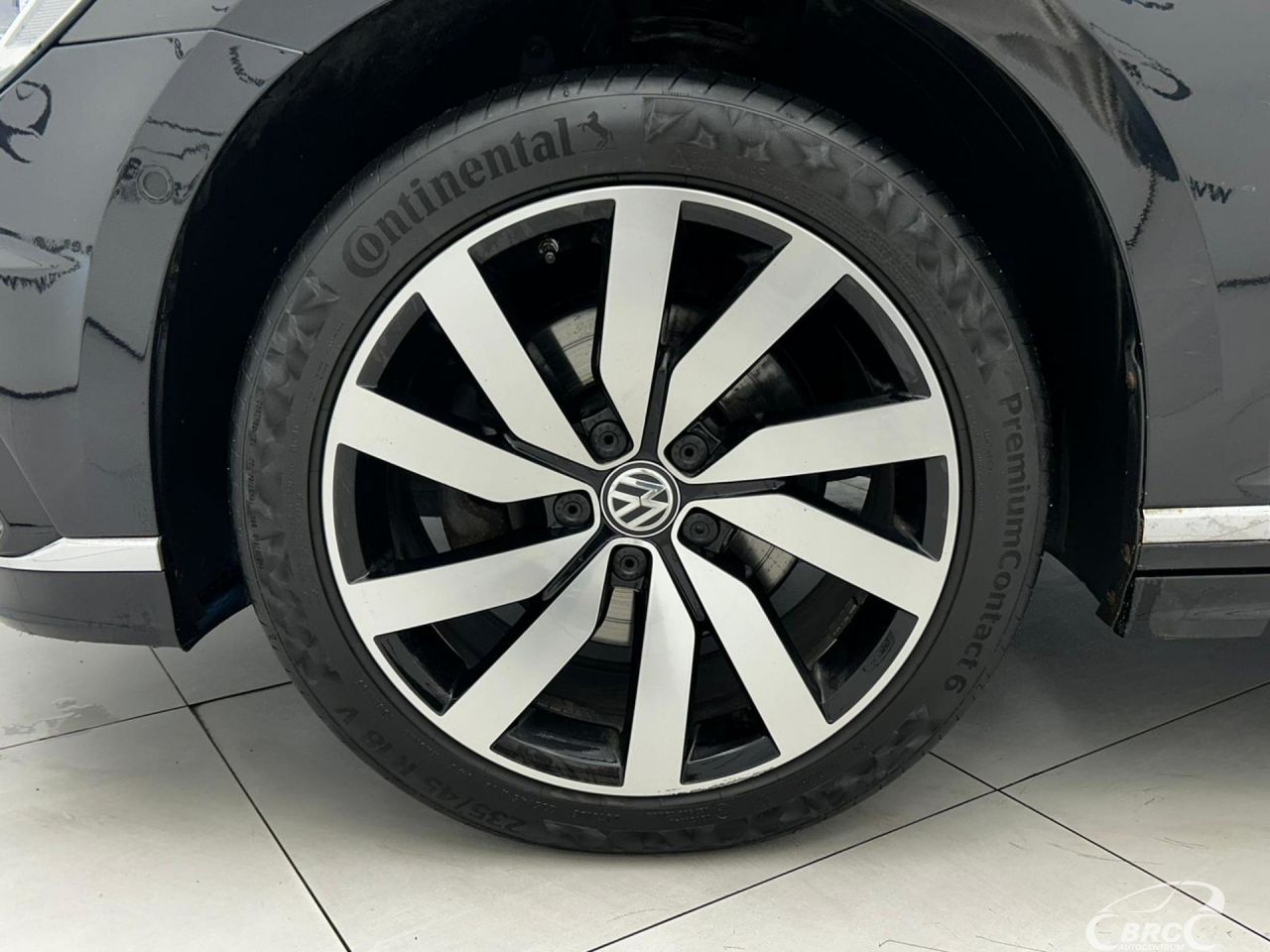 Volkswagen Passat | 28