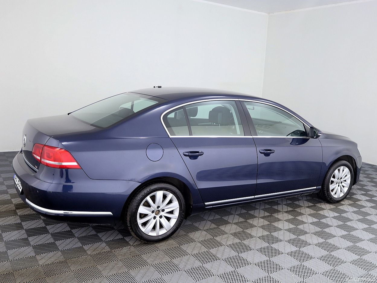 Volkswagen Passat | 2