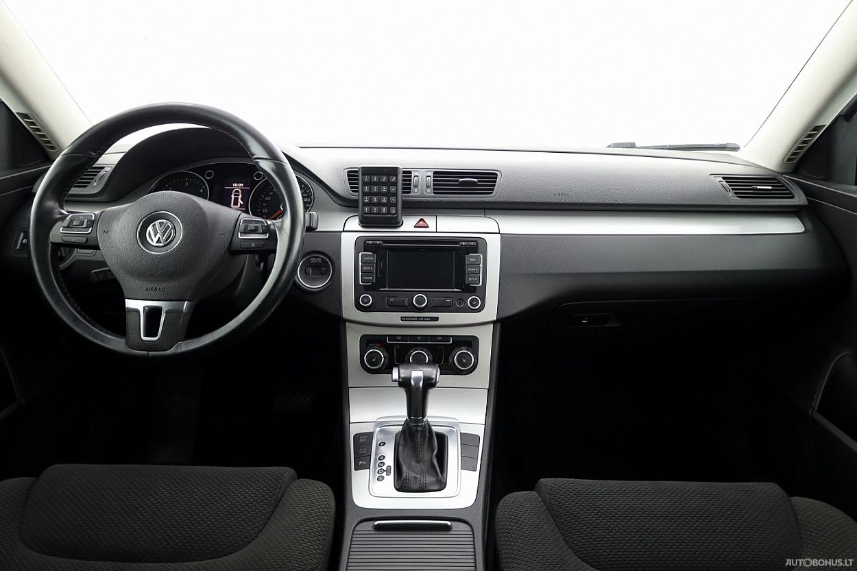 Volkswagen Passat | 4