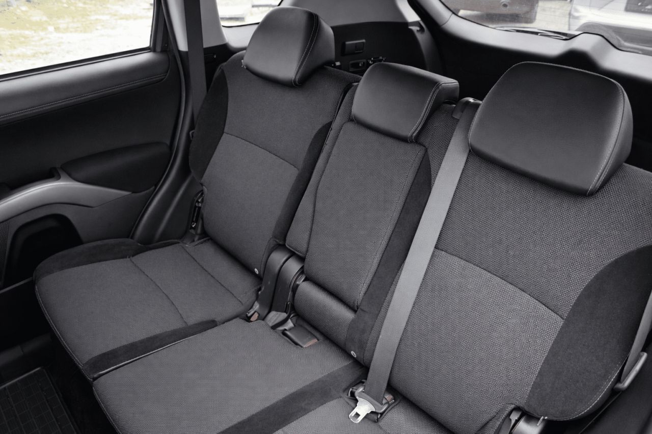 Mitsubishi Outlander | 6