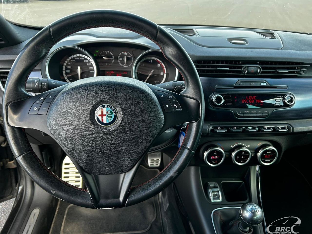 Alfa Romeo Giulietta | 10